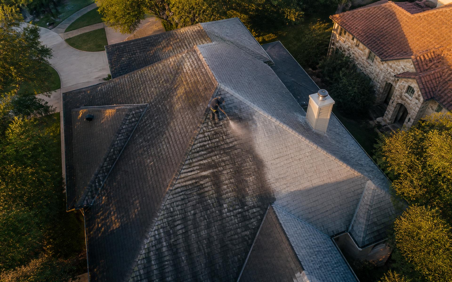 Roof Cleaning